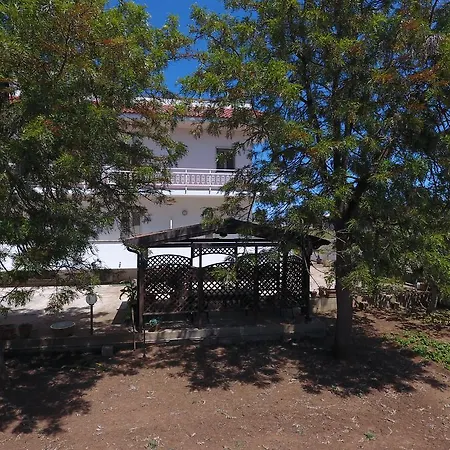 Teresa 4* Λέτσε